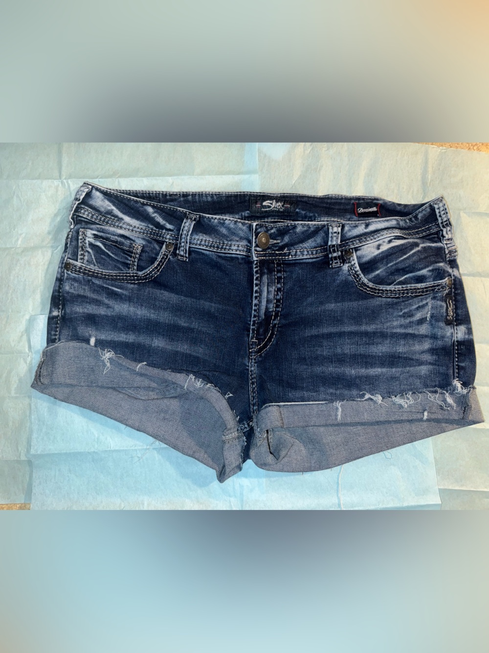 Silver Jeans Indigo Washed Rolled Cuff Denim Shorts
